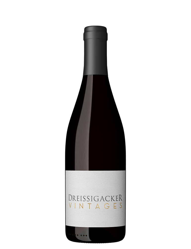 Dreissigacker-Vintages-Rot_Vintages_Weingut-Dreissigacker_Freisteller